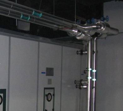 潔凈車間空調(diào)機組設(shè)備吊裝使用不銹鋼手拉葫蘆（潔凈車間空調(diào)機組安裝工程）
