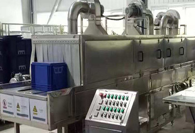 收納筐清洗機設備搬運作業(yè)（收納筐清洗機設備原理）